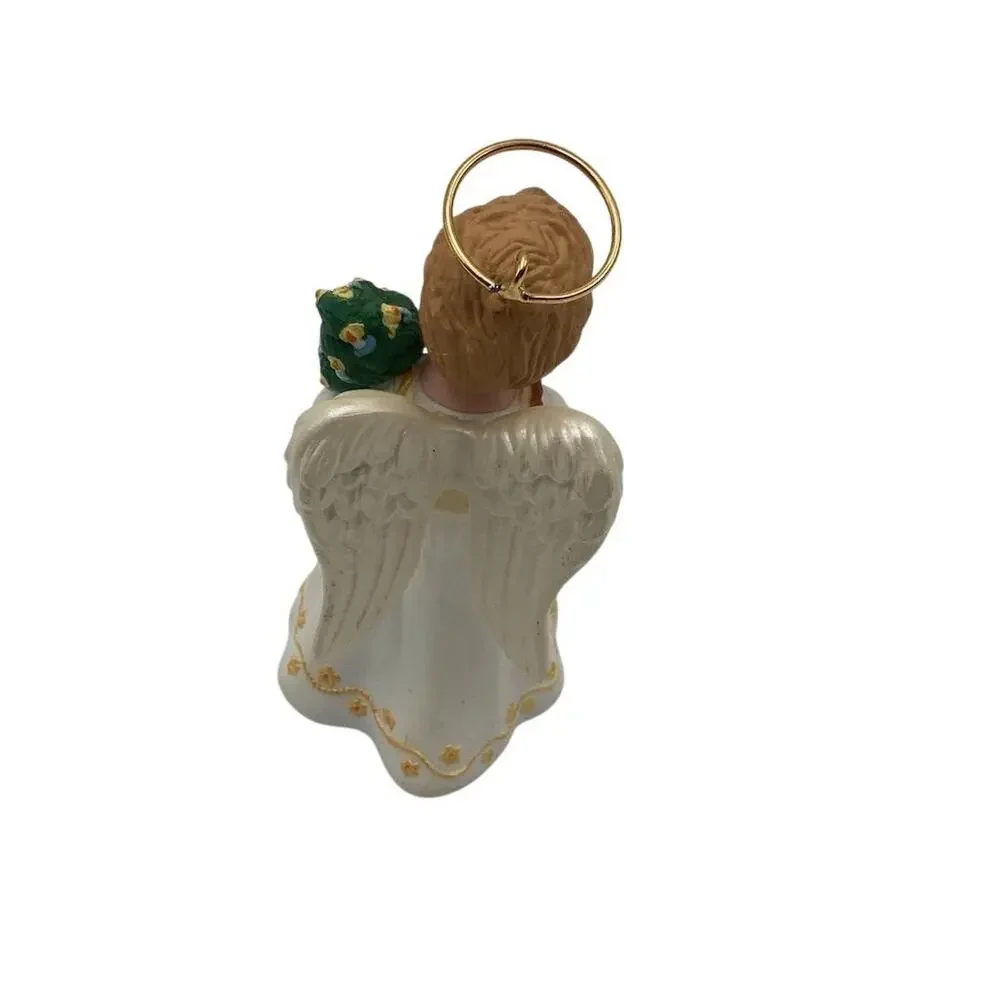 Hallmark 1996 Christkindl‎ Angel Ornament Christmas Visitors Collection